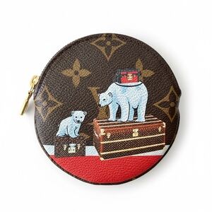 Louis Vuitton 2017 Christmas Animation Polar Bear Round Coin Purse – Monogram